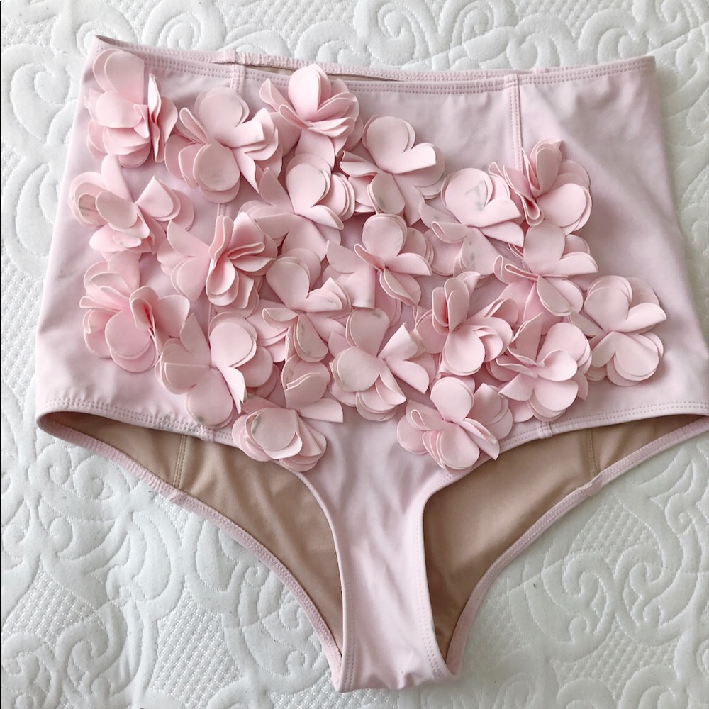 Kortni Jeane Bottoms